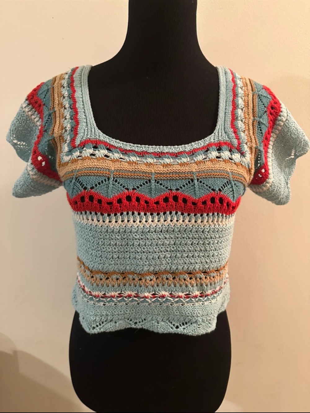 POL Multicolor Light Blue Crocheted Crop Top
